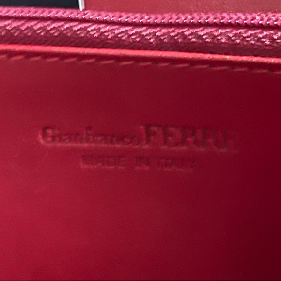 Gianfranco Ferre Metallic Red Leather Wallet - Picture 7 of 9